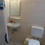 潘森吉玛酒店 3*