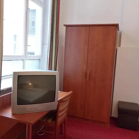 بنزيون كيما برلين